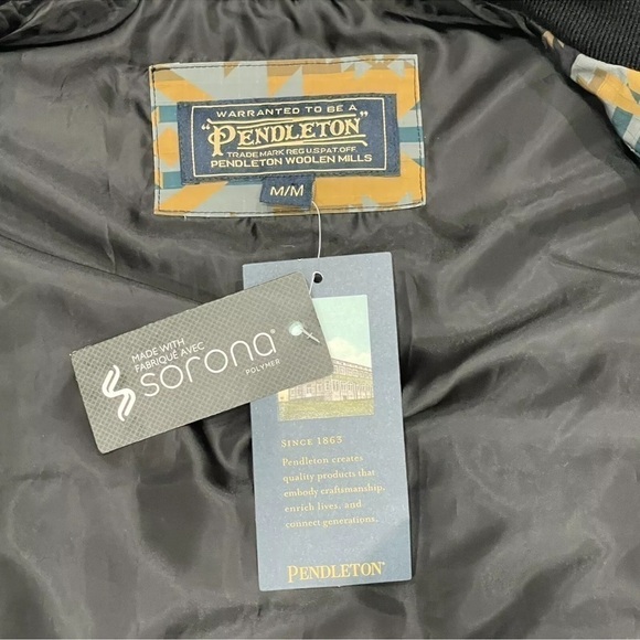 Pendleton Men's Cody Puffer Vest Medium NWT Journey West Black Blue Geo Print - Picture 10 of 16